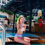 Botanika Aktualizace Libra kerry ingram bikini nosím oblečen